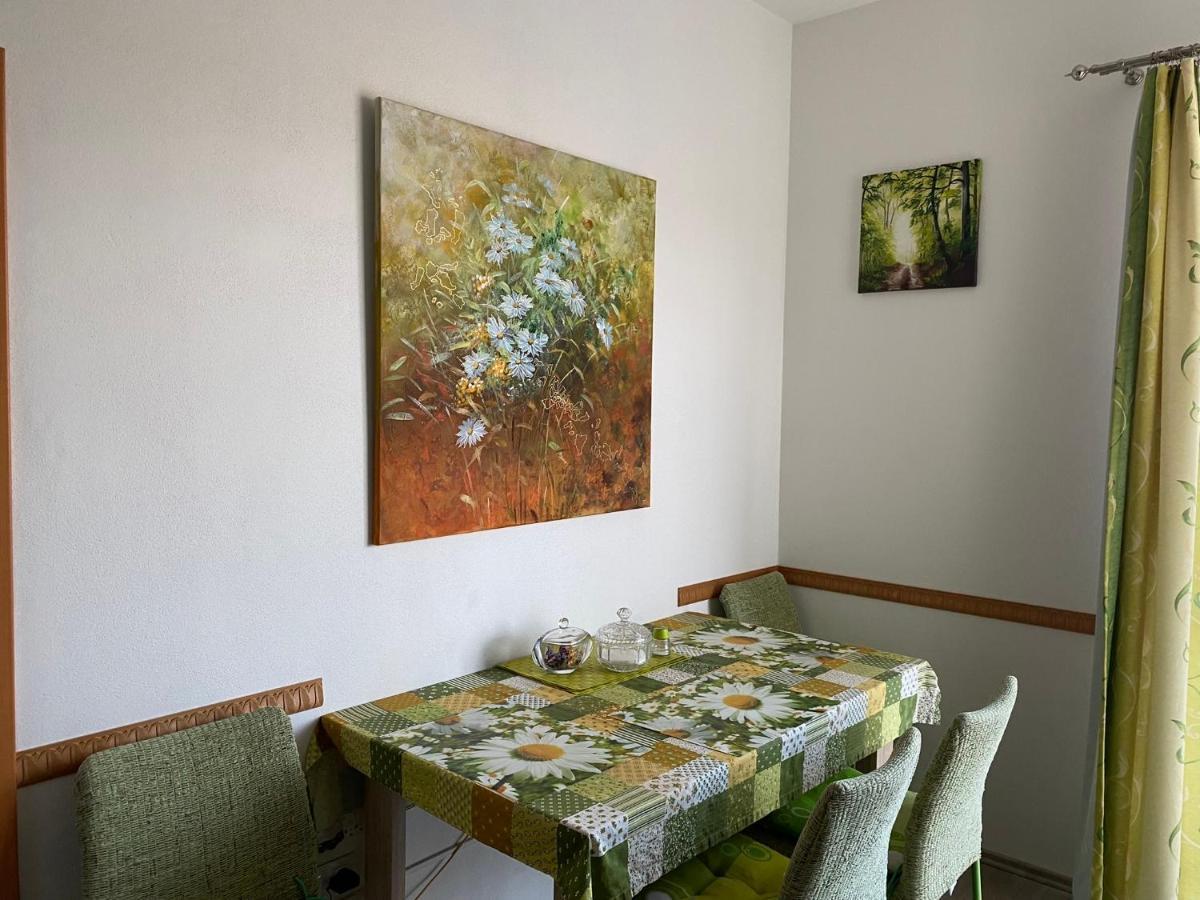 Apartman Na Lukach - Kopretina เชบอนย์ ภายนอก รูปภาพ